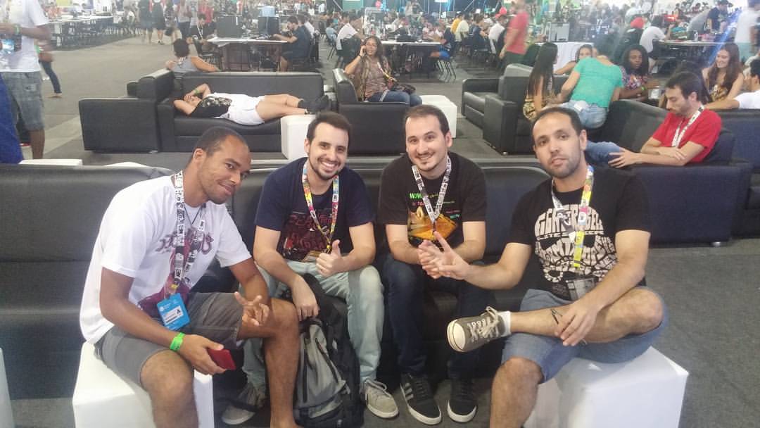 Participantes reunidos na Campus Party Brasil de 2016, em foto do acervo do JWave