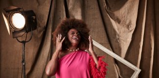 Zezé Motta é a grande homenageada do I Festival Internacional Goitacá de Cinema em Campos dos Goytacazes