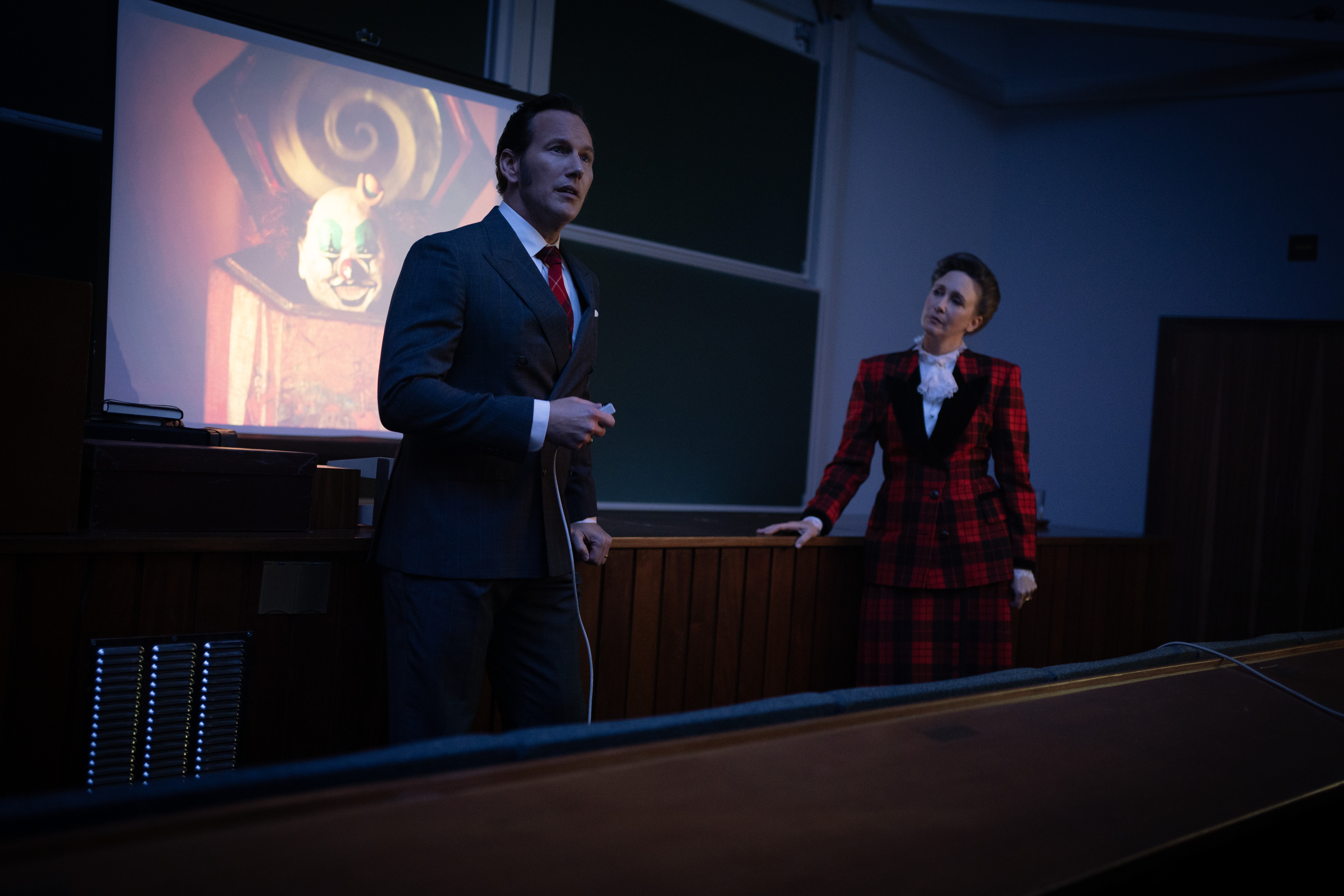 Invocação do Mal 4: O Último Ritual bate recordes e fecha saga dos Warren com chave de terror