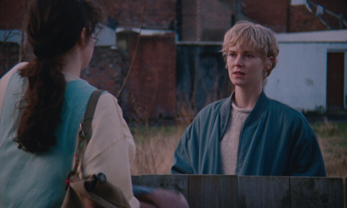 Blue Jean_Film Still_53_Jean and Lois_Lois_s house