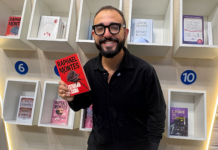 Raphael Montes coloca nove livros entre os mais vendidos da Bienal do Livro de São Paulo